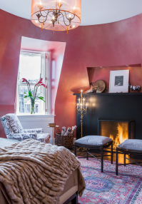 Raspberry pink master bedroom romantic decoration
