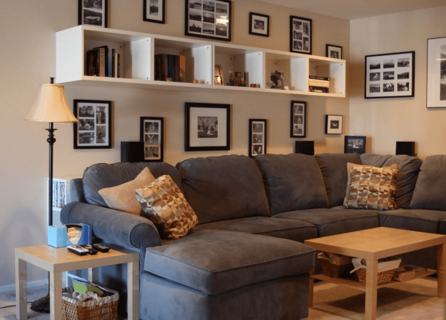 How to Decorate Shelves in Family Room - EasyHomeTips.org