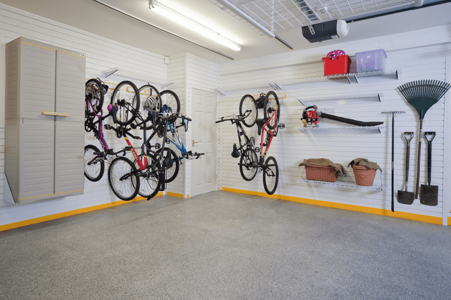 How to Decorate A Garage Wall To Be A Functional Space