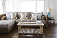 How to Decorate A Rustic Coffee Table How to Decorate A Rustic Coffee Table