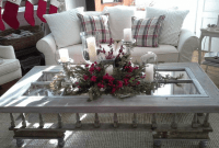 How to Decorate a Coffee Table for Christmas How to Decorate a Coffee Table for Christmas