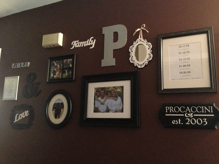 How to Decorate a Large Wall in Living Room with typhography How to Decorate a Large Wall in Living Room with typhography