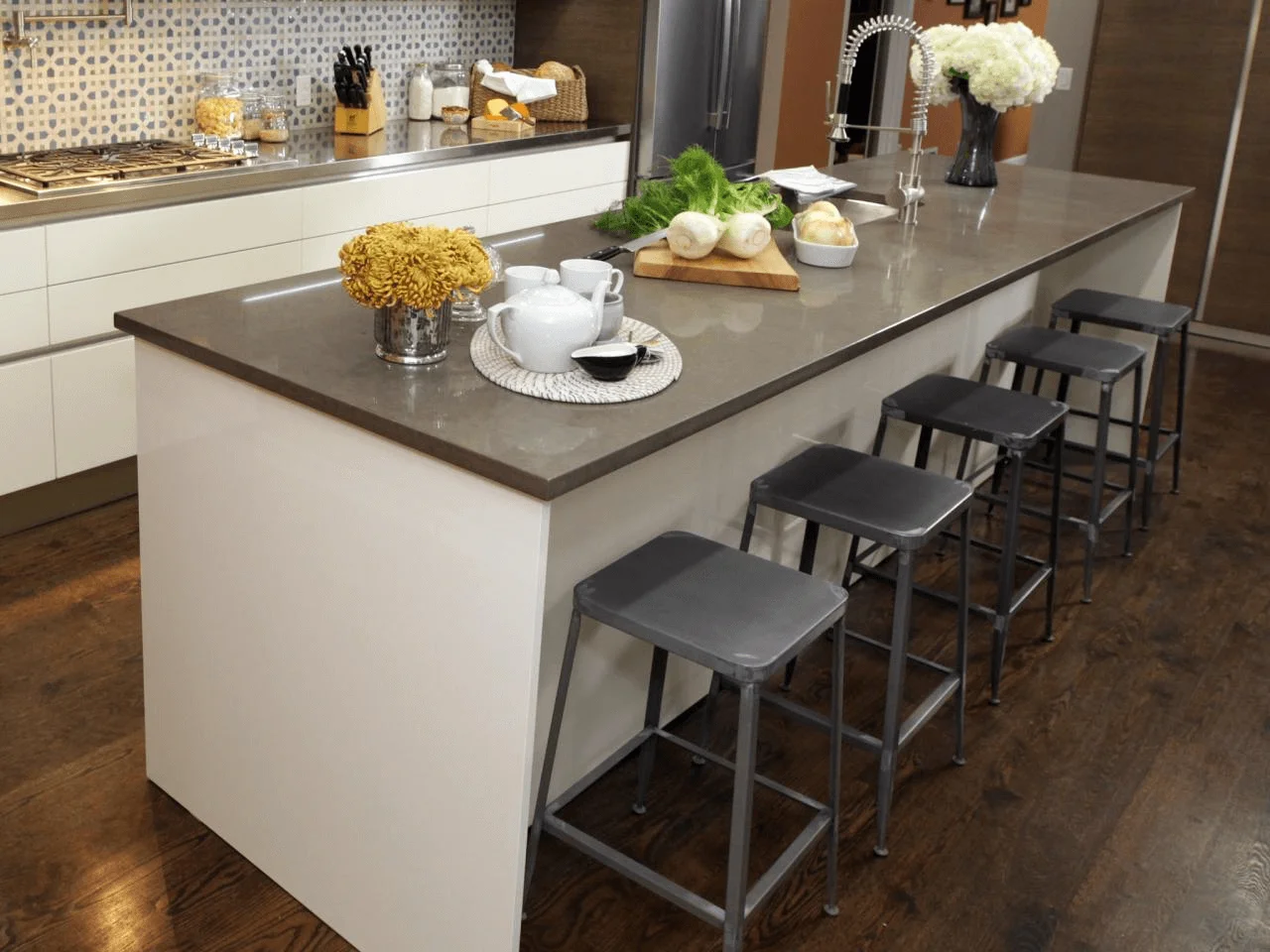Contemporary Kitchen Island Stools for 5
