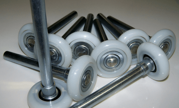 Plastic garage door rollers