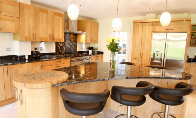 Natural wooden Kitchen Island Stools with Backs and Arms Natural wooden Kitchen Island Stools with Backs and Arms
