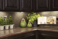 Staging kitchen countertop decor ideas Staging kitchen countertop decor ideas