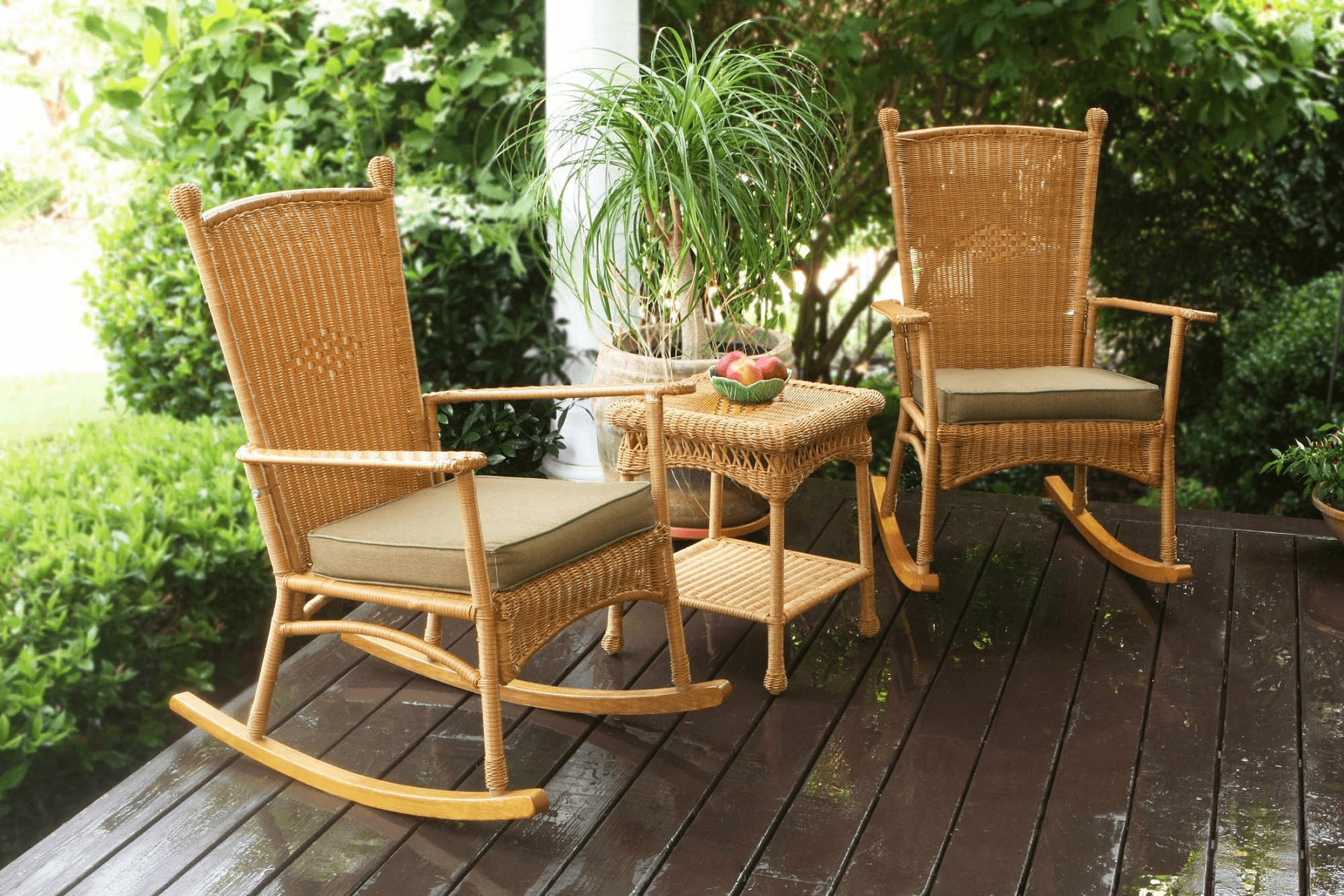 How to Choose Great Front Porch Rocking Chairs