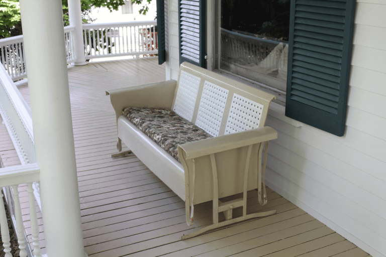 Front Porch Glider Tips to Make and to Replace