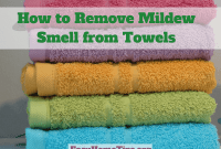 How to Remove Mildew Smell from Towels