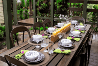 How to decorate outdoor dining table terrace patio with wooden furniture set and candles How to decorate outdoor dining table terrace patio with wooden furniture set and candles