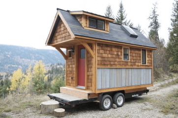 Unique Tiny house on wheels
