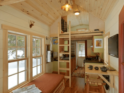 Tiny house on wheels living room