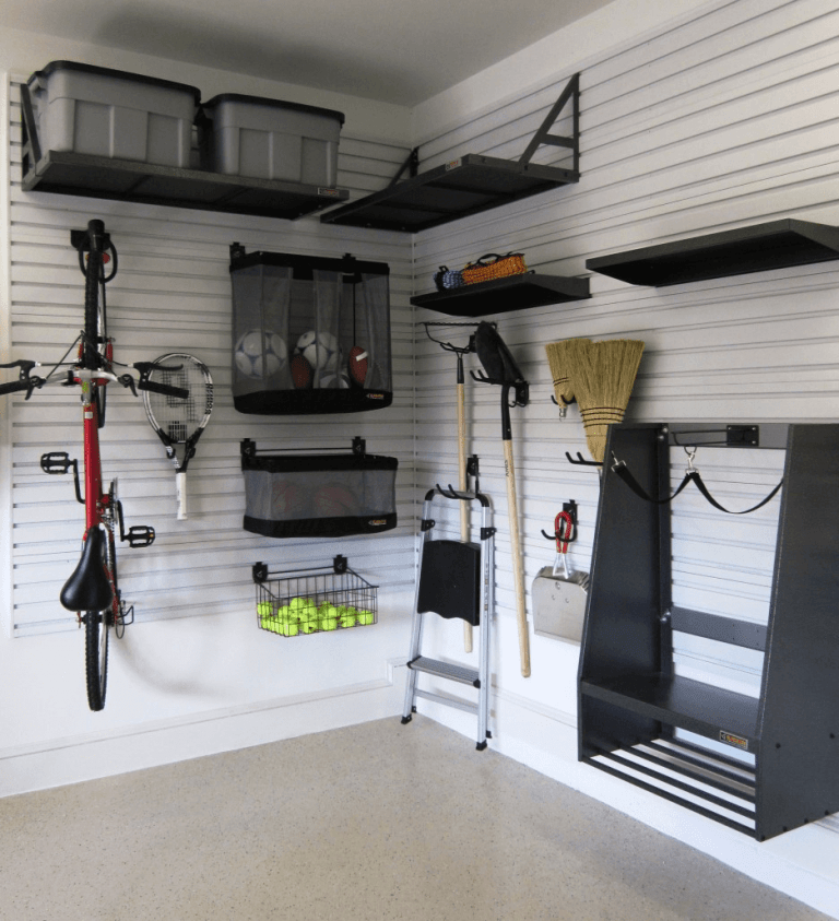 Simple Tips How to Organize Small Garage - EasyHomeTips.org