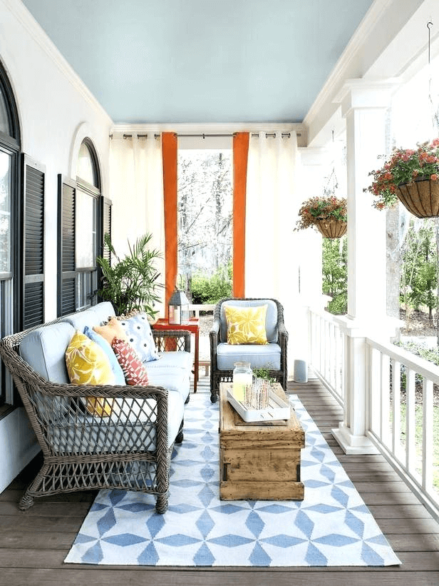 Ideas for decorating front porch for summer with pillows
