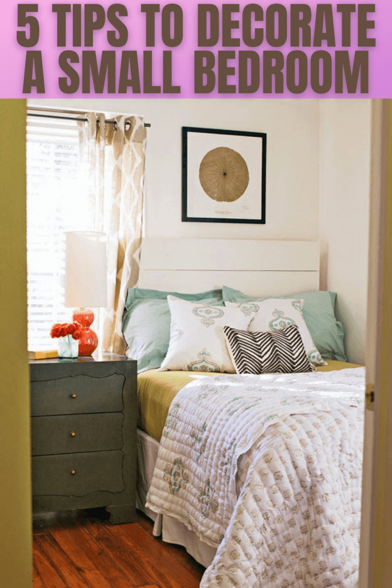 Five Tips to Decorate a Small Bedroom - EasyHomeTips.org