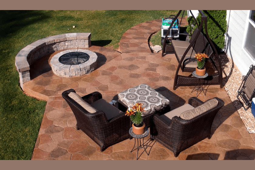 Random Pattern porch flooring idea