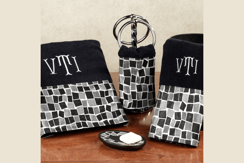 Black decorative bathroom towels