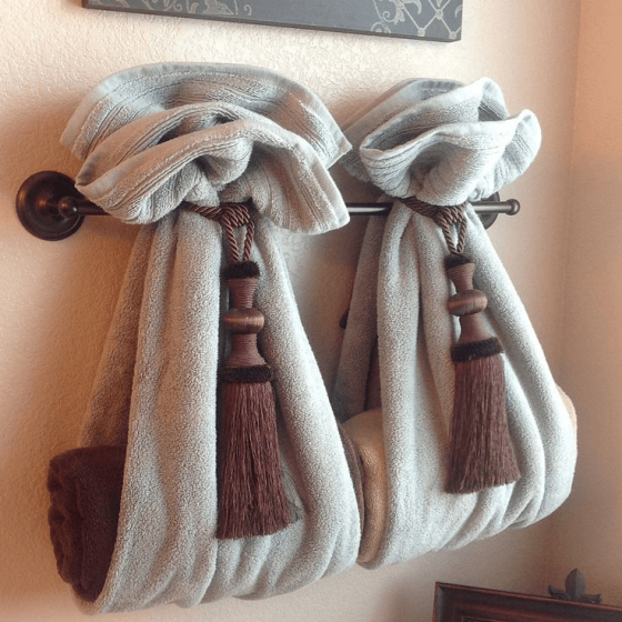 DIY decorative bathroom towels