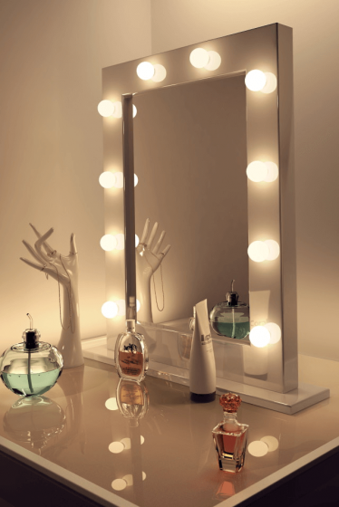 Makeup Task Light mirror bathroom